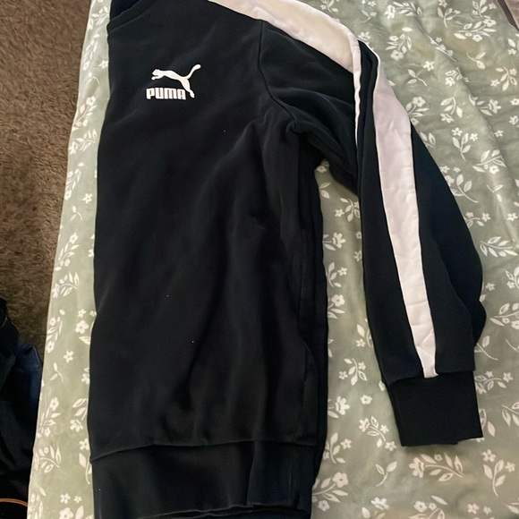 Puma sweatshirt - Picture 3 of 3